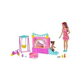 Mattel Barbie chůva Skipper se skákacím hradem HHB67